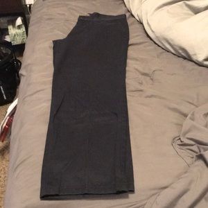 Docker’s Signature Khaki straight fit 34x32